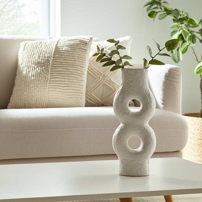 cer-13-textured-stacked-circles-vase-white-12