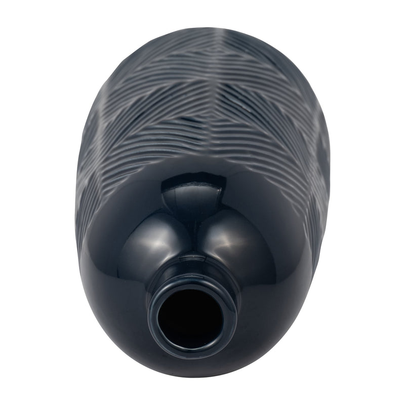 cer-14-textured-lines-vase-navy-5