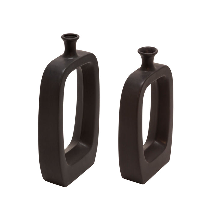 cer-14-vase-w-cutout-black-4