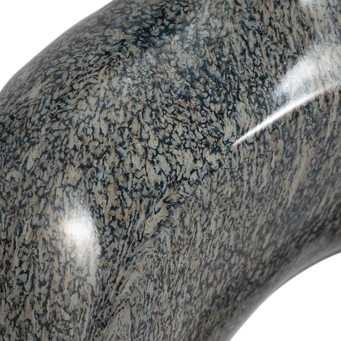 cer-15-curvy-open-cut-out-vase-blue-white-5