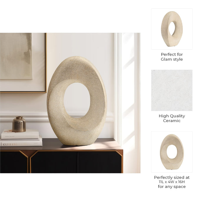 cer-16-h-scratched-hollow-accent-champagne-9