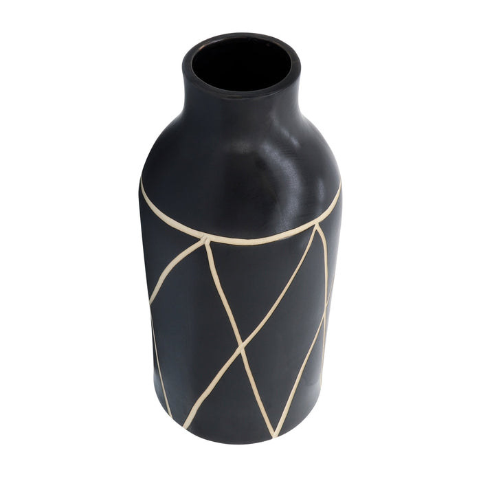 cer-16-h-tribal-vase-black-3