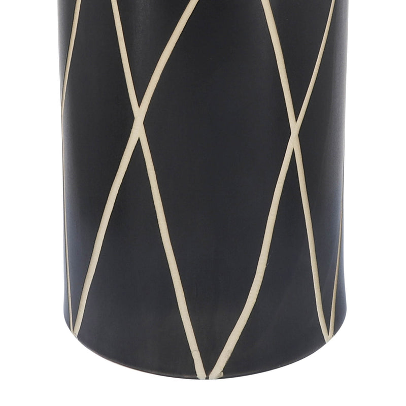 cer-16-h-tribal-vase-black-7