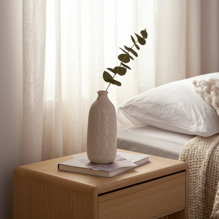 cer-16-plaid-textured-vase-beige-10