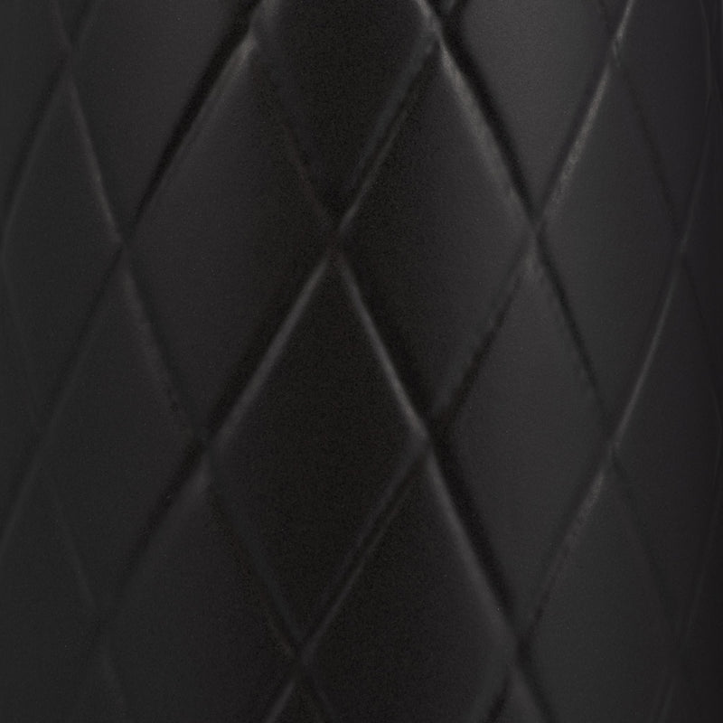 cer-16-plaid-textured-vase-black-5