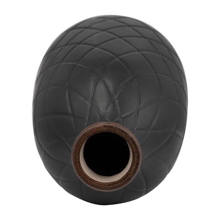 cer-16-plaid-textured-vase-black-6