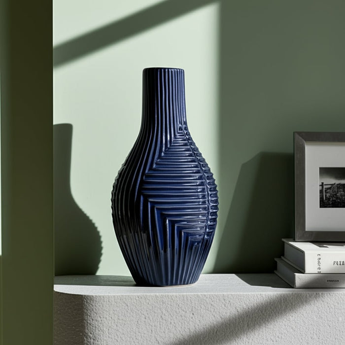 cer-16-tribal-vase-navy-blue-12