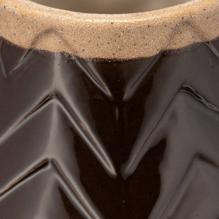 cer-18-chevron-vase-java-2