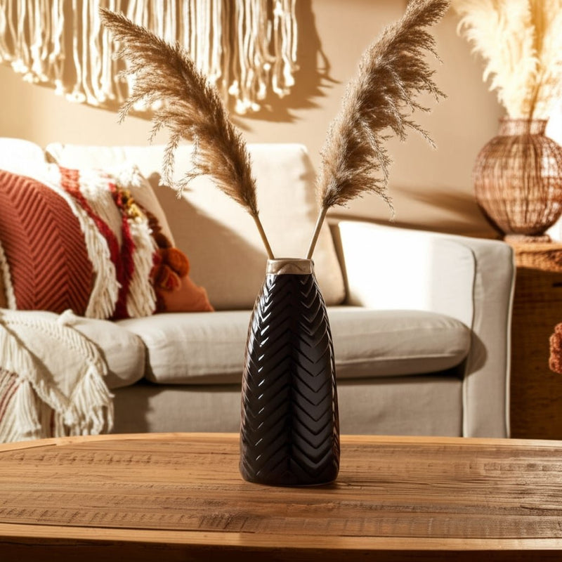 cer-18-chevron-vase-java-9