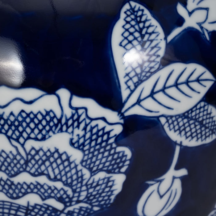 cer-18-h-flower-temple-jar-wht-blu-5