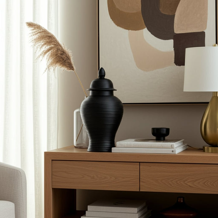 cer-18-ribbed-temple-jar-black-10