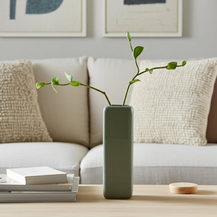 cer-18-squared-grooved-vase-cucumber-11