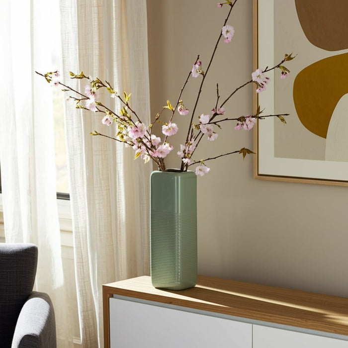 cer-18-squared-grooved-vase-cucumber-9