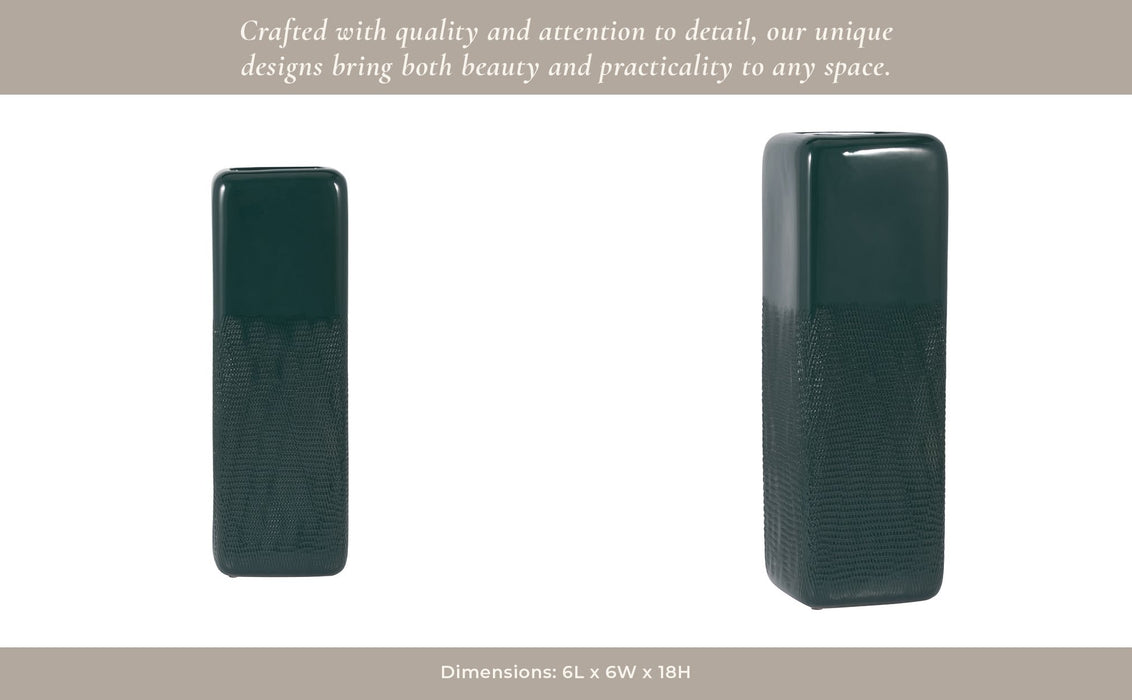 cer-18-squared-grooved-vase-forest-green-13