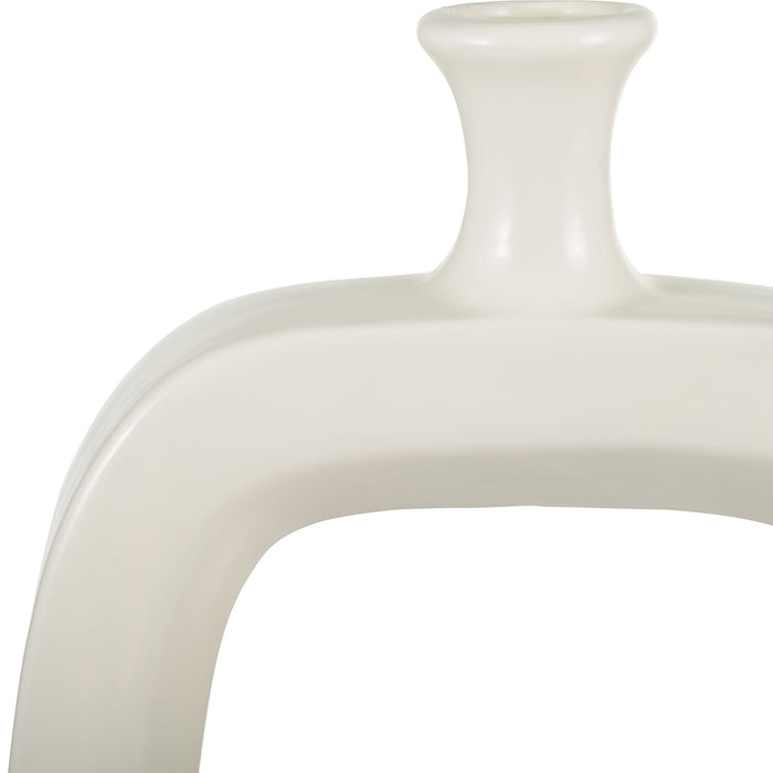 cer-18-vase-w-cut-out-cream-5