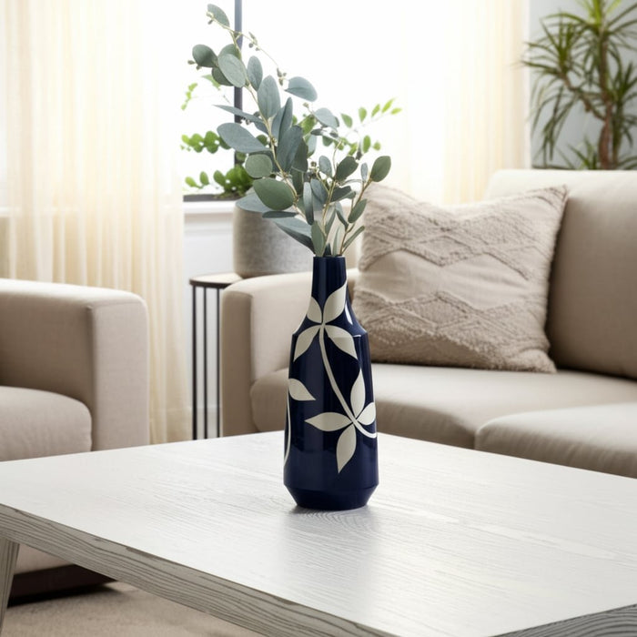 cer-19-leaf-vase-blue-12