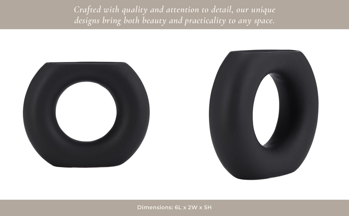 cer-5-donut-vase-black-12