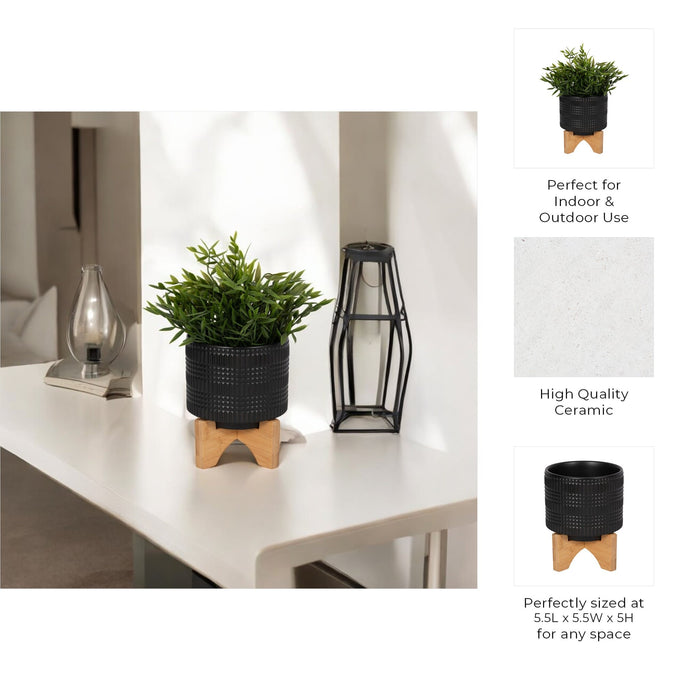 cer-5-tribal-planter-w-stand-black-10