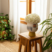 cer-6-d-face-vase-multi-10