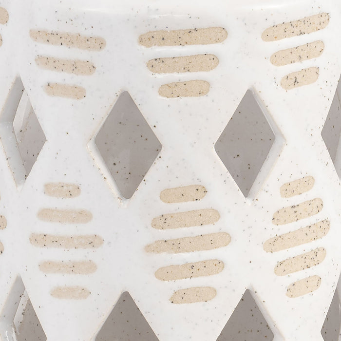 cer-6-h-diamond-cut-out-lantern-ivory-3