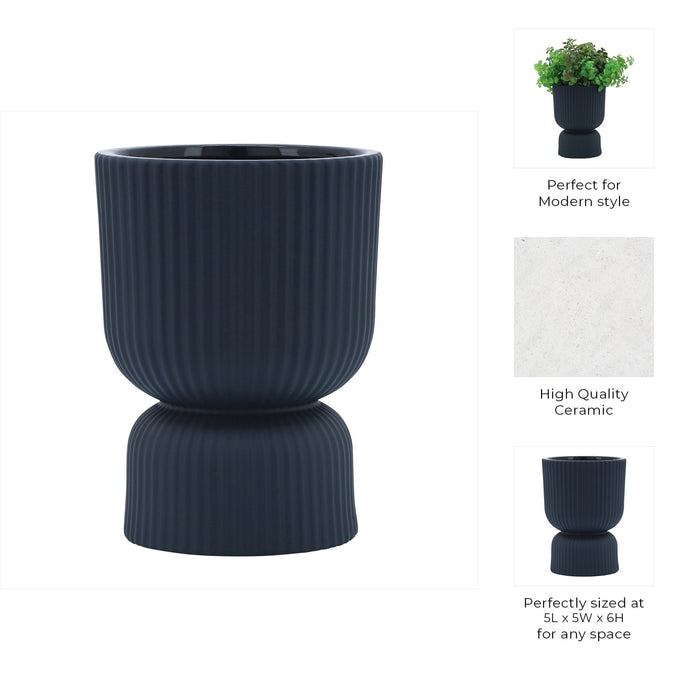 cer-6-h-ribbed-vase-navy-6