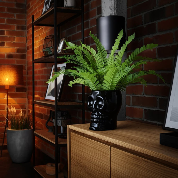 cer-6-skull-vase-black-8