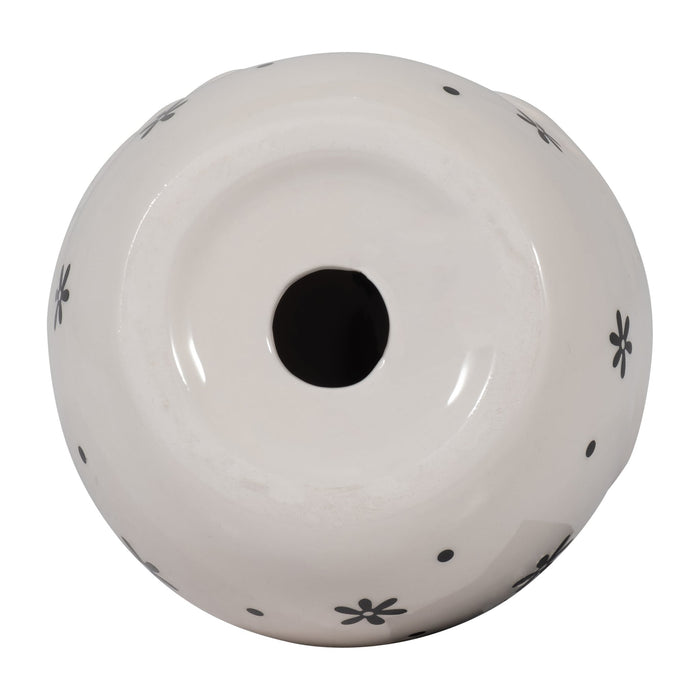 cer-7-chubby-rooster-with-glasses-black-white-7