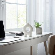 cer-7-donut-footed-vase-white-10
