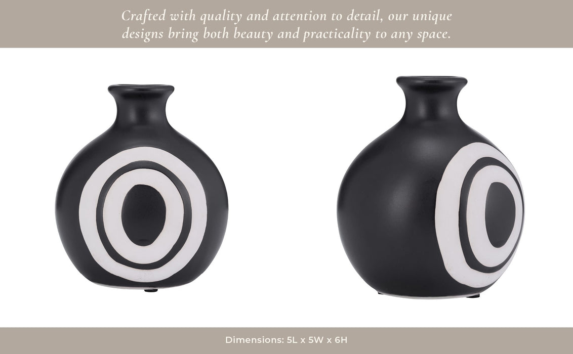 cer-7-h-abstract-vase-black-12