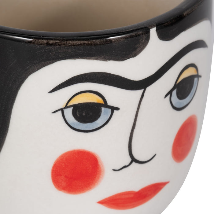 cer-7-h-frida-face-flower-vase-blk-wht-5