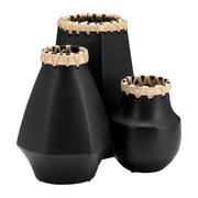 cer-7-h-vase-w-weaving-black-8
