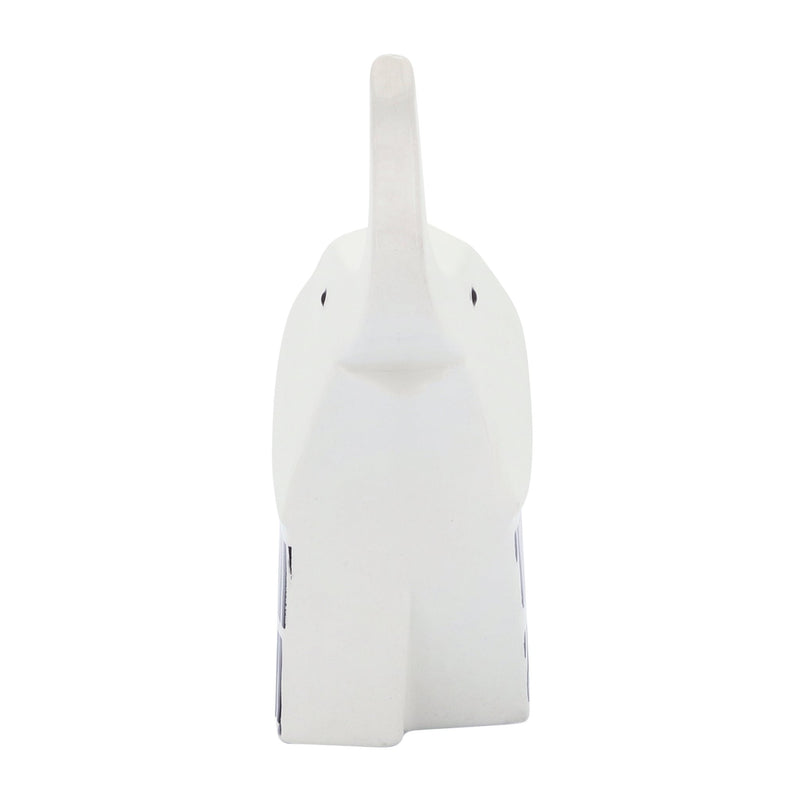 cer-7-l-elephant-trunk-up-black-white-5