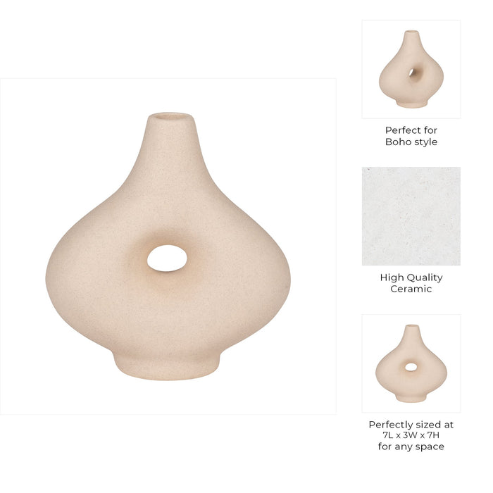 cer-7-short-open-cut-out-nomad-vase-ivory-10