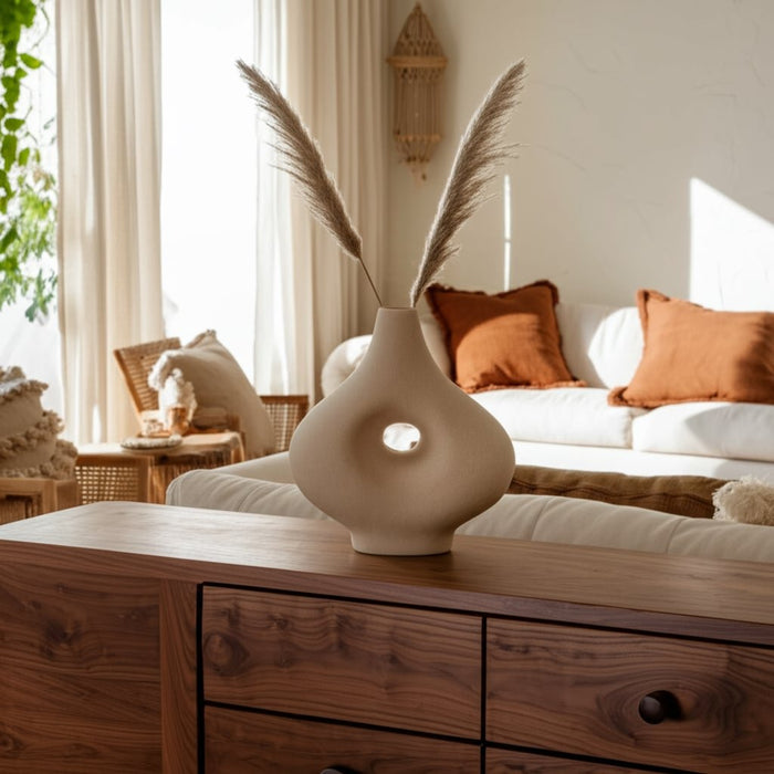 cer-7-short-open-cut-out-nomad-vase-ivory-11