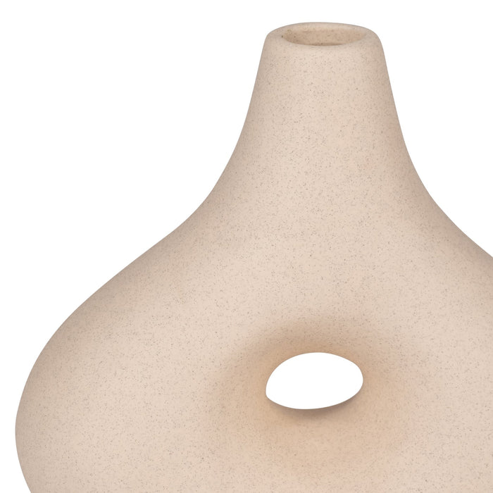 cer-7-short-open-cut-out-nomad-vase-ivory-5