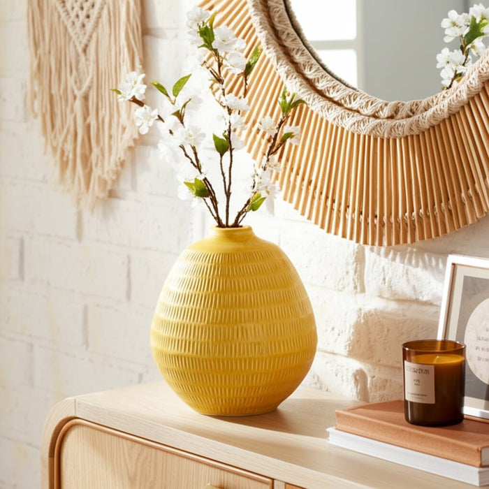 cer-7-stripe-oval-vase-yellow-12