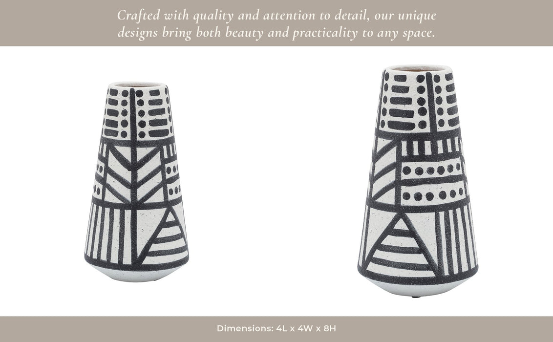 cer-8-eclectic-vase-black-white-14