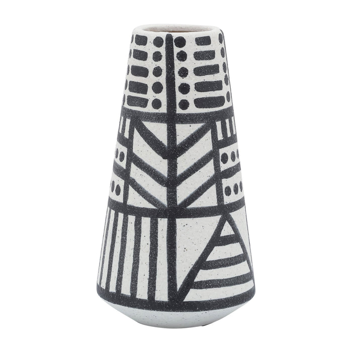 cer-8-eclectic-vase-black-white-1