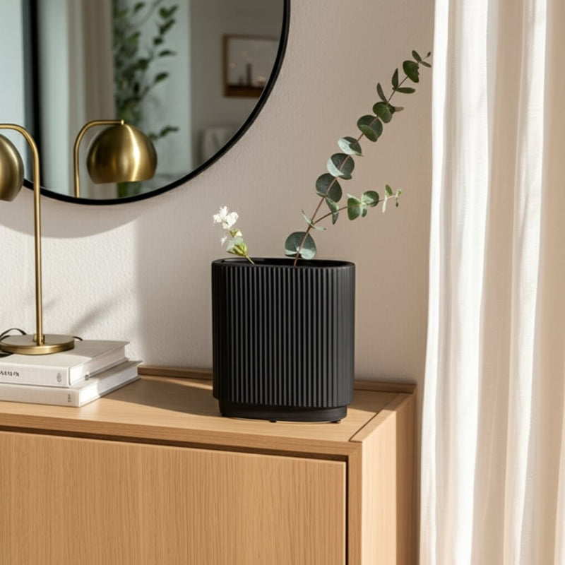 cer-8-h-ridged-vase-black-10