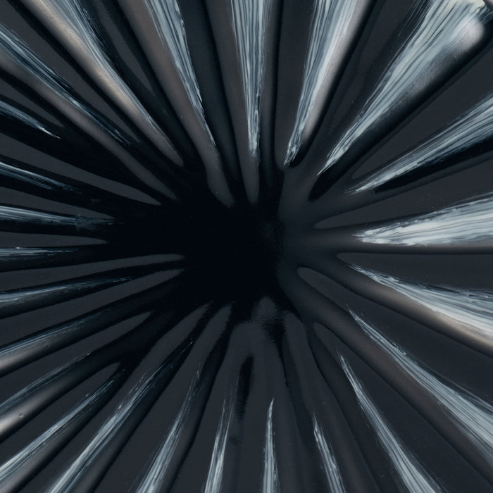 cer-8-h-textured-vase-nvy-blue-cream-4