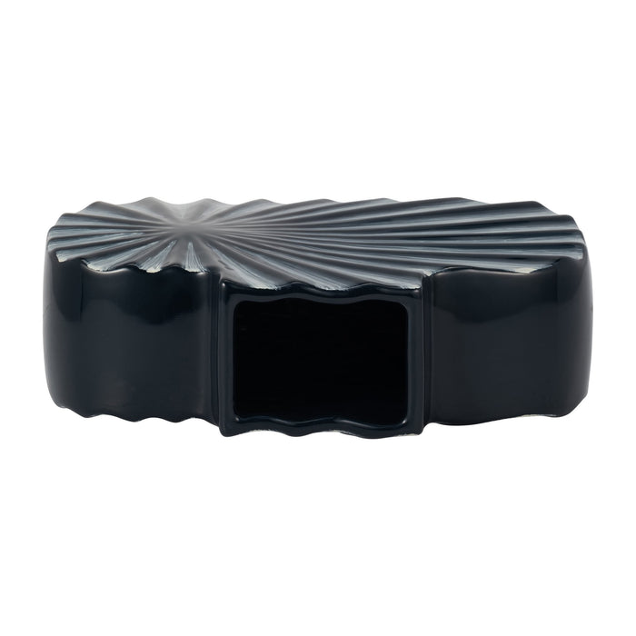 cer-8-h-textured-vase-nvy-blue-cream-5