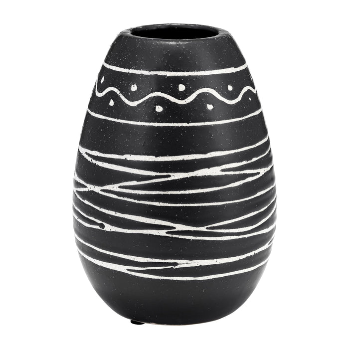 cer-8-h-tribal-vase-black-white-3