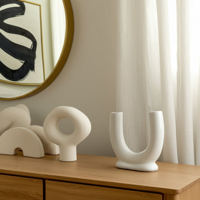 cer-8-h-u-shaped-vase-w-base-white-11