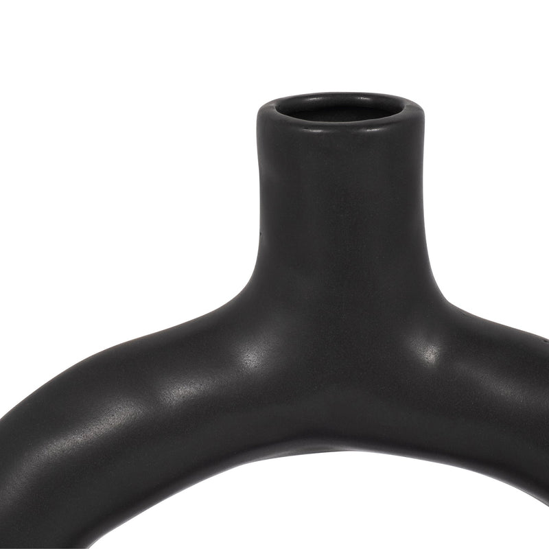cer-8-textured-wide-cut-out-vase-black-4