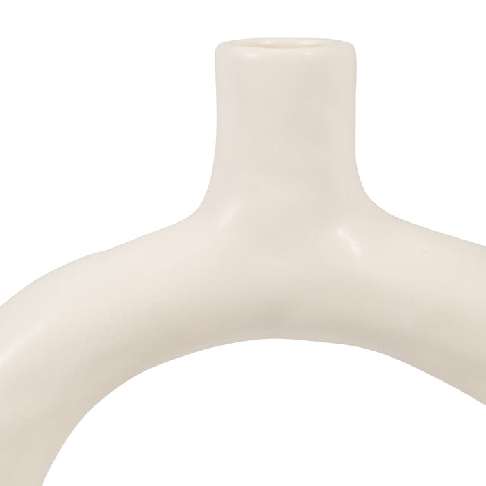 cer-8-textured-wide-cut-out-vase-cotton-5