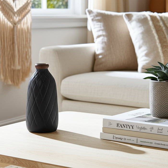 cer-9-plaid-textured-vase-black-13