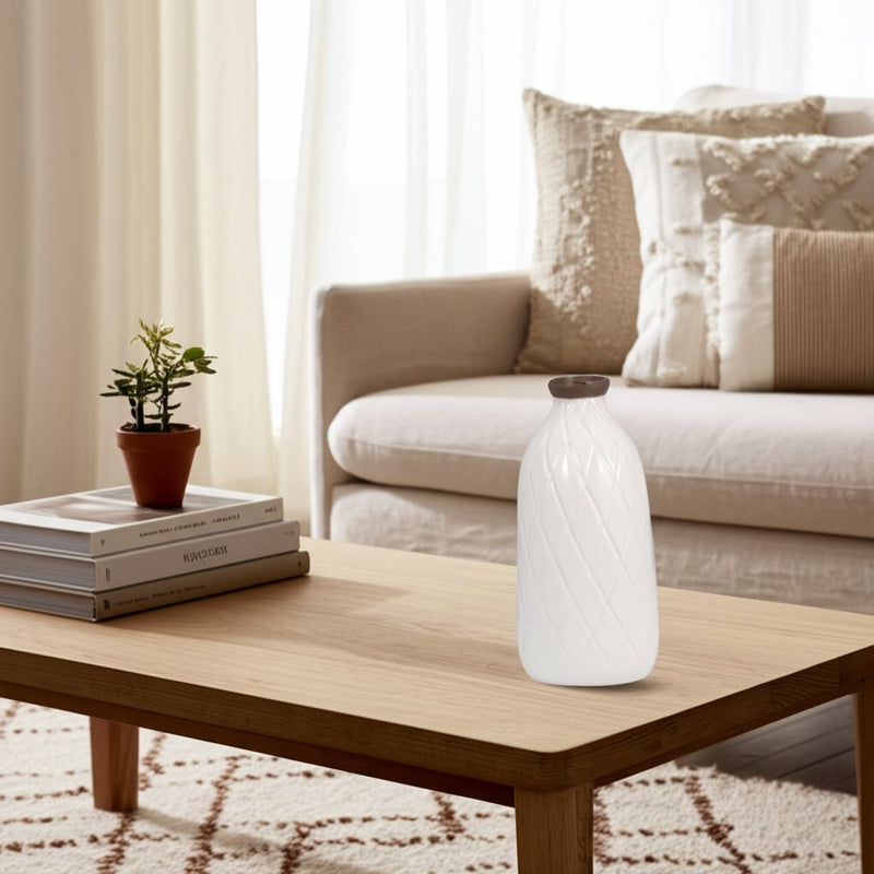 cer-9-plaid-textured-vase-white-14