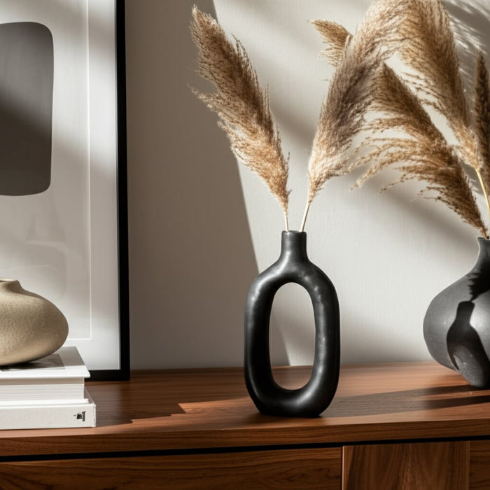 cer-9-textured-cut-out-vase-black-12