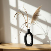 cer-9-textured-cut-out-vase-black-14