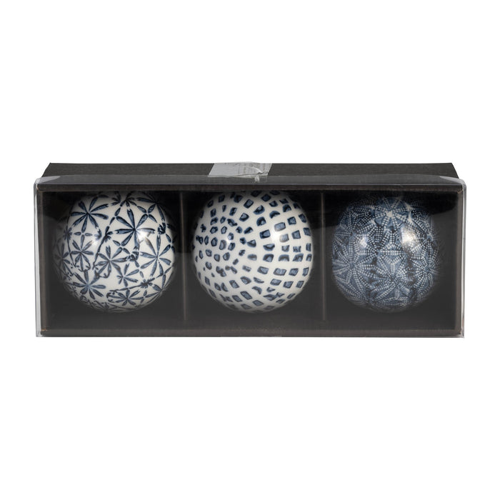 cer-boxed-4-3-a-painted-orbs-blue-white-1